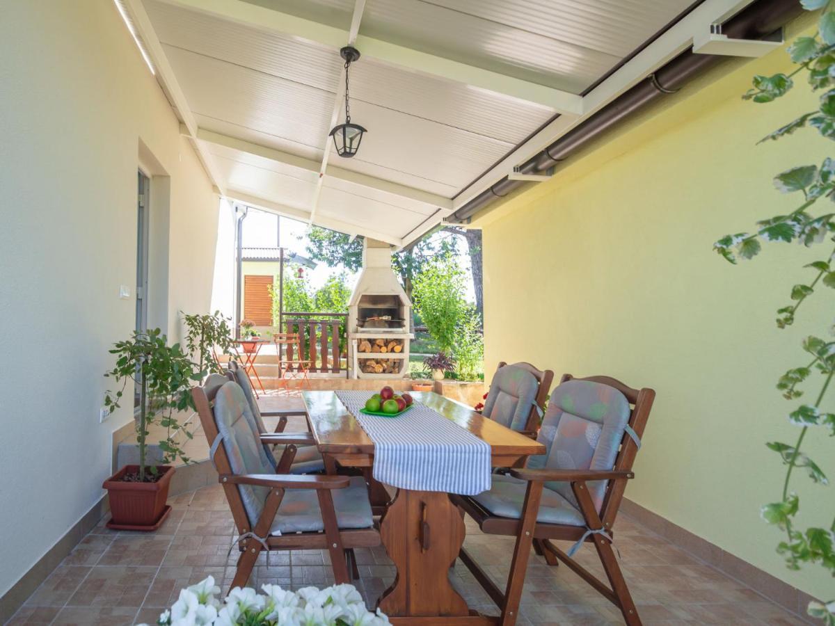 שטיניאן Holiday Home Branka By Interhome מראה חיצוני תמונה